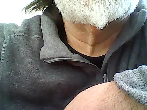 Snapshot of xcimeru chatting on February 22, 2026, 9:33 am xcimeru online show from February 22, 2026, 9:33 am