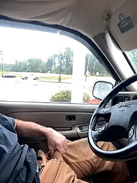 Snapshot of Themechanic420 chatting on October 6, 2025, 5:02 pm Themechanic420 online show from October 6, 2025, 5:02 pm