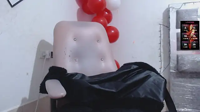 Snapshot of toxxxic_cams chatting on February 9, 2026, 6:00 am toxxxic cams online show from February 9, 2026, 6:00 am