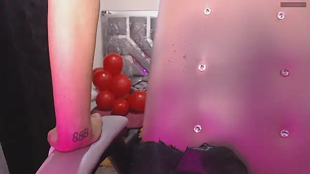 toxxxic cams online show from May 28, 2026, 9:17 am