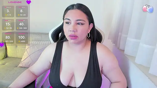 ambar-wells online show from February 5, 2026, 9:21 pm