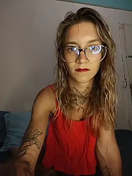 rose-rainbowgoddess online show from March 25, 2026, 12:00 am