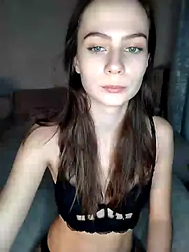 Hi cherry-333 online show from December 27, 2024, 1:28 pm