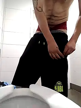 pudgiedick online show from December 2, 2024, 7:55 pm