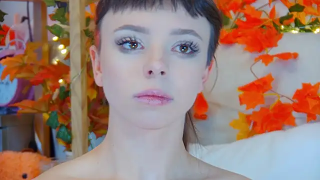 ElisabethDavis online show from October 16, 2025, 6:05 pm