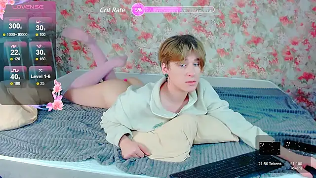 Snapshot of _YummyTony_ chatting on March 11, 2025, 9:24 am YummyTony online show from March 11, 2025, 9:24 am