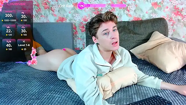 Snapshot of _YummyTony_ chatting on February 4, 2025, 3:15 pm YummyTony online show from February 4, 2025, 3:15 pm