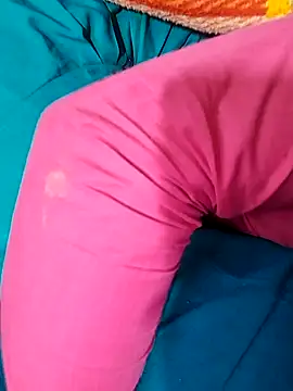 Snapshot of Rani019 chatting on January 31, 2025, 6:36 pm Rani019 online show from January 31, 2025, 6:36 pm