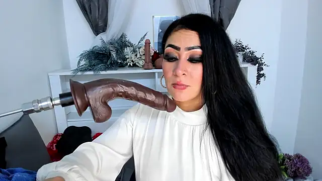 Snapshot of Angie_Will chatting on February 11, 2025, 3:40 am Angie Will online show from February 11, 2025, 3:40 am