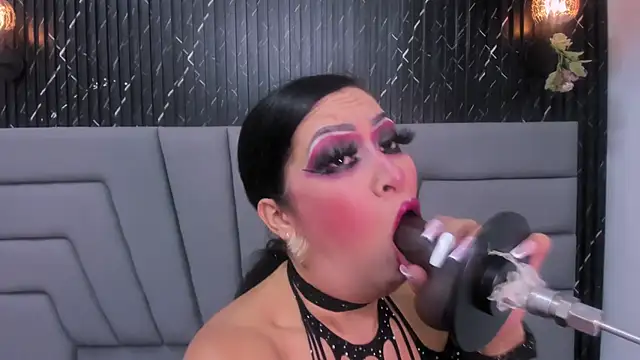 Snapshot of Angie_Will chatting on December 1, 2025, 9:15 pm Angie Will online show from December 1, 2025, 9:15 pm