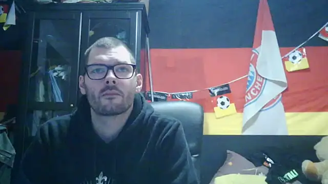 Snapshot of Die-geile-Sau chatting on January 14, 2026, 5:49 pm Die-geile-Sau online show from January 14, 2026, 5:49 pm