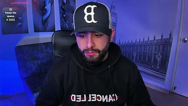 jhon bear03 online show from November 18, 2025, 11:13 am