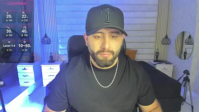 Snapshot of jhon_bear03 chatting on April 15, 2026, 11:16 am jhon bear03 online show from April 15, 2026, 11:16 am