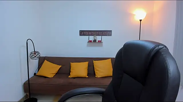 camiilaa1 online show from February 15, 2025, 4:58 am