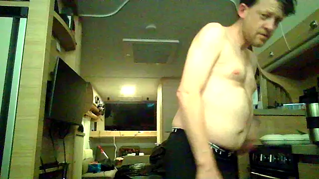 Snapshot of Ebinator666 chatting on October 21, 2025, 10:53 pm Ebinator666 online show from October 21, 2025, 10:53 pm