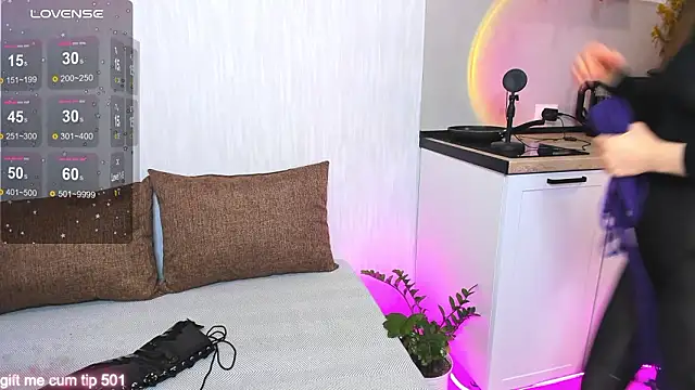 Monica Blair online show from March 12, 2026, 6:28 am