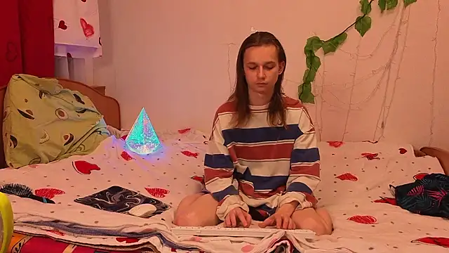 Frank Fraer online show from March 6, 2026, 7:42 pm