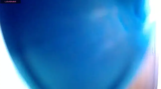 Danna Ross  online show from January 24, 2025, 9:26 pm