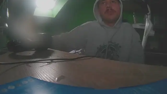 capoloveu online show from February 20, 2025, 2:35 pm