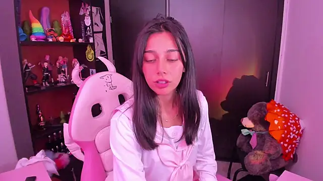 amber yull online show from January 10, 2026, 2:34 pm