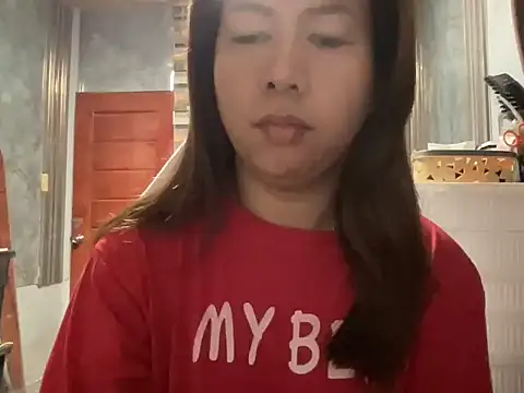 Snapshot of UrLove_Marga chatting on June 27, 2026, 10:38 pm UrLove Marga online show from June 27, 2026, 10:38 pm