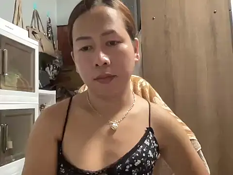 UrLove Marga online show from October 19, 2025, 10:40 am