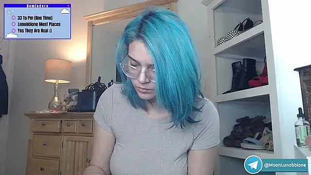 Lunobbione online show from March 28, 2026, 7:48 pm