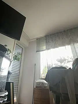 Toyjungee online show from April 10, 2026, 4:47 pm