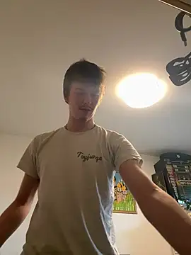 Toyjungee online show from June 11, 2026, 4:37 pm