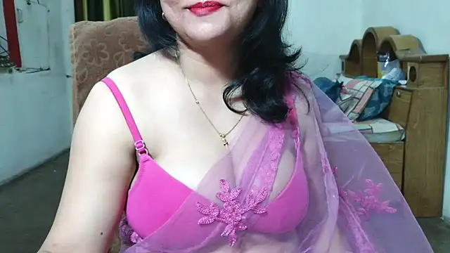 Cute Mahi22 online show from October 9, 2025, 5:24 pm