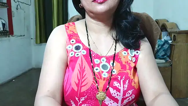 Cute Mahi22 online show from October 10, 2025, 5:14 pm