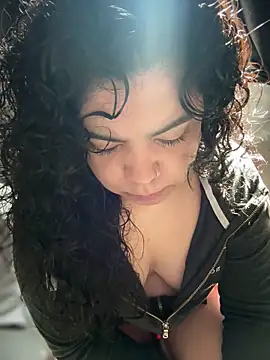 kimmiakiss22 online show from March 22, 2026, 6:53 pm