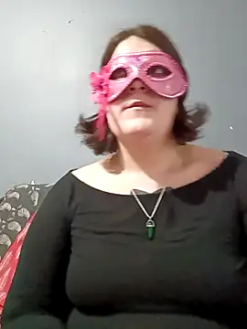 Lolabeluccia xh  online show from February 6, 2026, 9:38 am