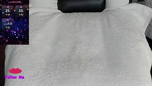 Snapshot of natasha_logan_ chatting on February 24, 2025, 4:05 am natasha logan online show from February 24, 2025, 4:05 am