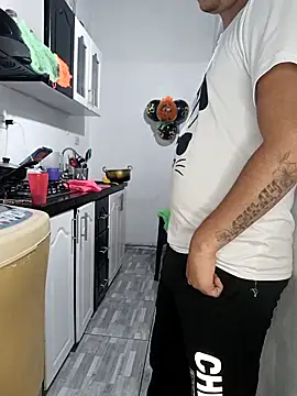 catire2323 online show from October 31, 2025, 1:46 am