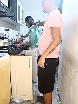 Snapshot of catire2323 chatting on March 6, 2026, 12:27 am catire2323 online show from March 6, 2026, 12:27 am