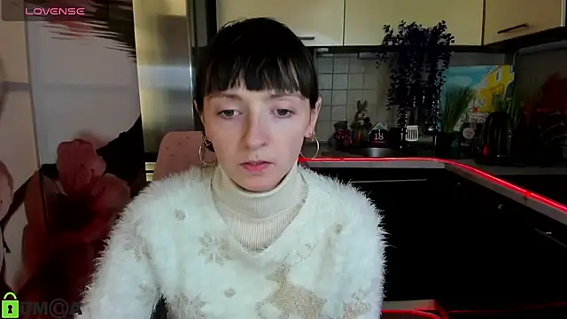 TayanaJons online show from February 18, 2026, 8:11 am