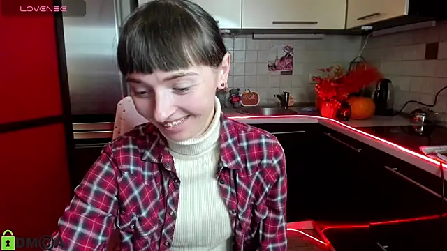 TayanaJons online show from November 21, 2025, 8:57 am