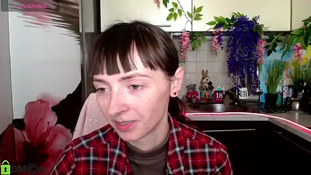 Snapshot of TayanaJons chatting on March 16, 2026, 8:18 am TayanaJons online show from March 16, 2026, 8:18 am