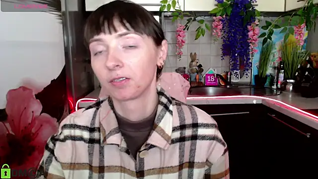 Snapshot of TayanaJons chatting on March 19, 2026, 9:31 am TayanaJons online show from March 19, 2026, 9:31 am