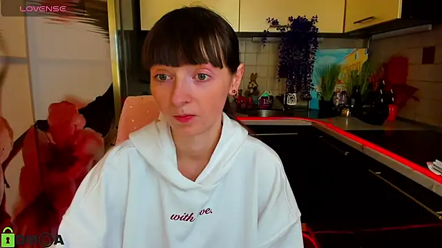 Snapshot of TayanaJons chatting on March 11, 2026, 8:08 am TayanaJons online show from March 11, 2026, 8:08 am