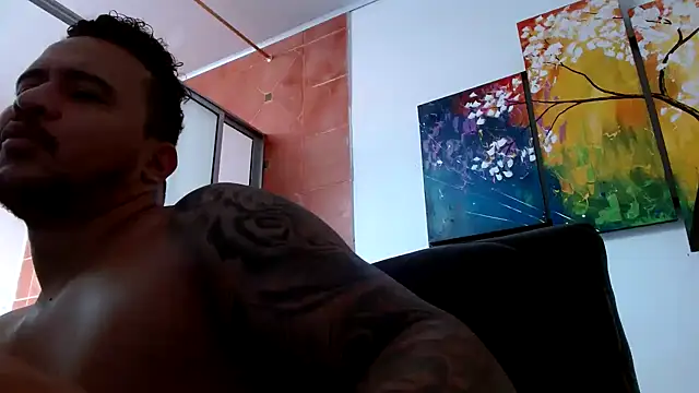 Snapshot of christian_colombian1 chatting on December 24, 2024, 3:16 pm christian colombian1 online show from December 24, 2024, 3:16 pm