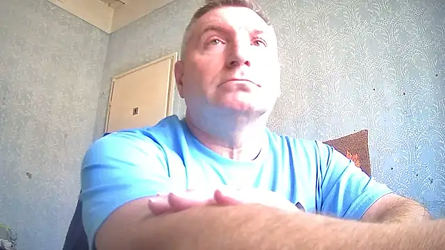 GYurmoka70 online show from May 13, 2026, 1:18 pm