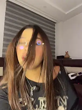 crystal bunny7 online show from June 10, 2026, 2:46 am