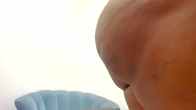 rihanna abiodun online show from October 15, 2025, 1:08 pm