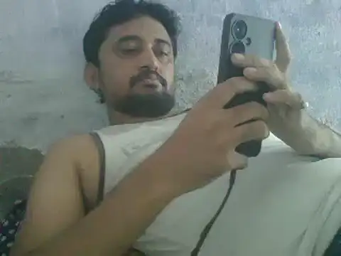 Rocobodymassager online show from May 23, 2026, 4:22 am