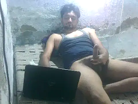 Rocobodymassager online show from May 27, 2026, 12:42 am