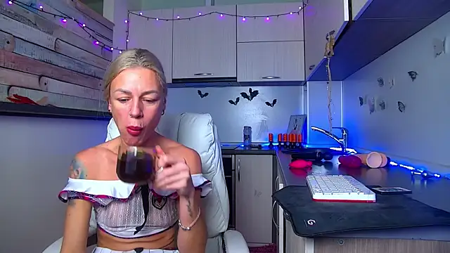 Snapshot of Skinny_Nally chatting on January 10, 2026, 1:34 am Skinny Nally online show from January 10, 2026, 1:34 am