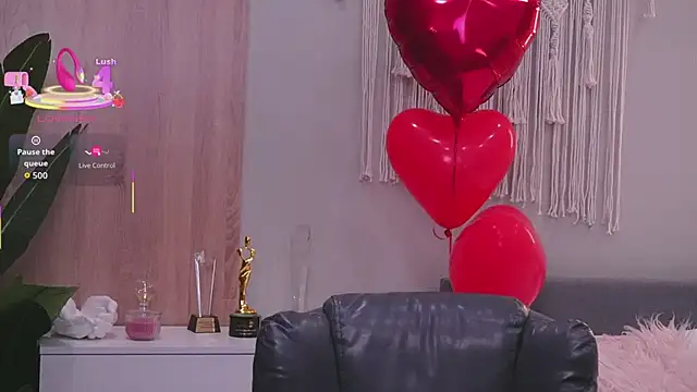 Molly Jons online show from March 5, 2026, 1:02 am