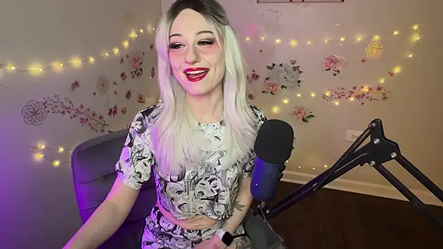 Starr1123 online show from May 29, 2026, 1:44 am